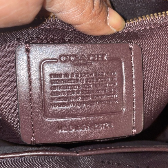 $25 ENTRY Nov GIVEAWAY Coach leather quilted oxblood  crossbody Entry only - Picture 10 of 16